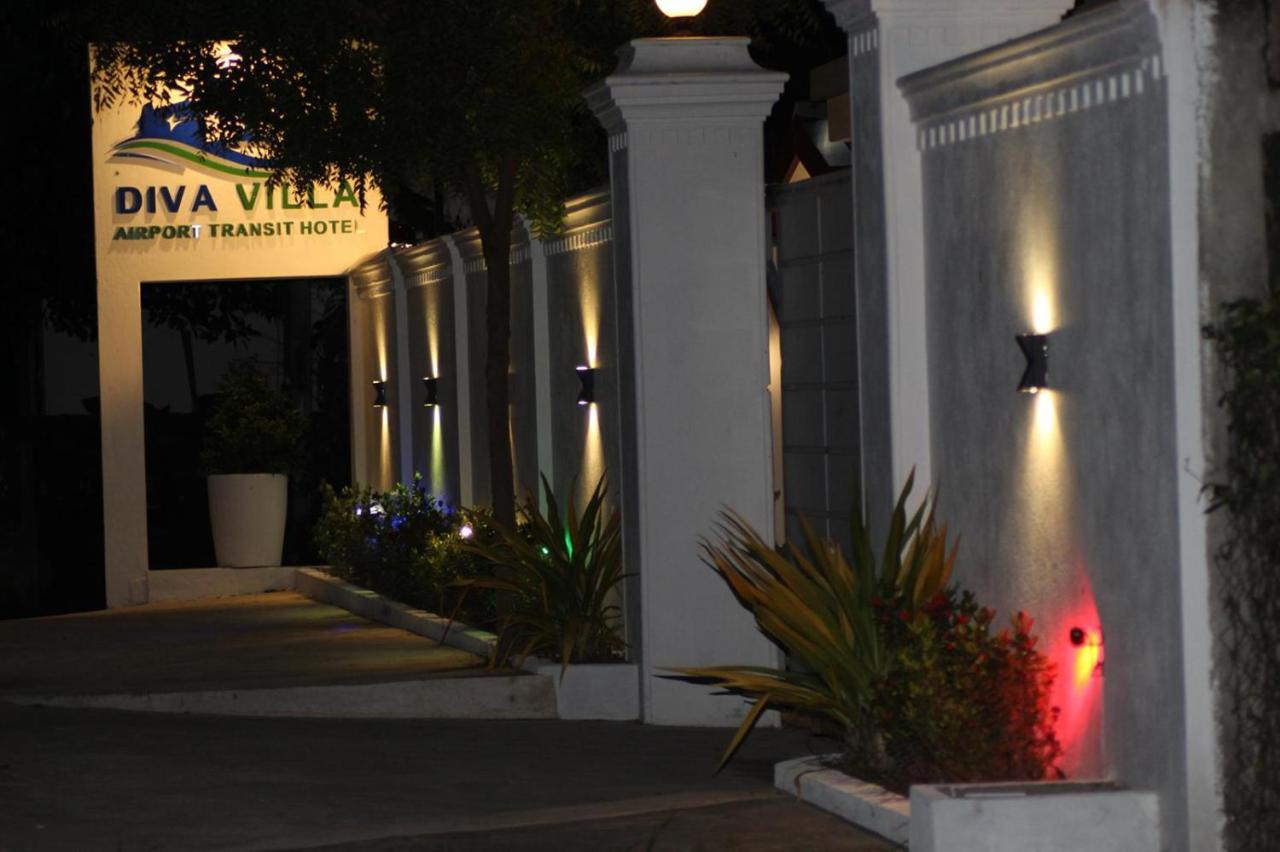 Diva Villa Airport Transit Hotel 카투나야크 외부 사진